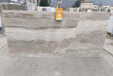 Supply honed slabs 0.8 cm in natural marble ADDA RIVER CL0017. Detail image pictures 