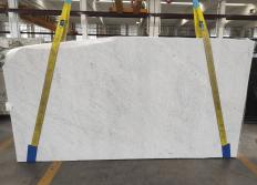 Supply rough slabs 0.8 cm in natural marble BIANCO CARRARA C 1784M. Detail image pictures 