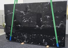 Supply polished slabs 3 cm in natural marble BLACK PRESTIGE 1496. Detail image pictures 