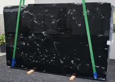 Supply polished slabs 2 cm in natural marble BLACK PRESTIGE 1496. Detail image pictures 