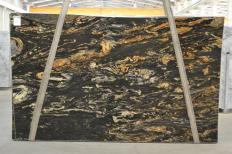 Supply polished slabs 1.2 cm in natural granite BLACK VULCON 2480. Detail image pictures 
