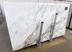 Supply polished slabs 0.8 cm in natural marble CALACATTA ARNI Z0173. Detail image pictures 