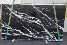 Supply polished slabs 0.8 cm in natural marble CALACATTA BLACK 1517. Detail image pictures 