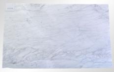 Supply honed slabs 0.8 cm in natural marble CALACATTA CALDIA M2020097. Detail image pictures 