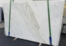 Supply polished slabs 0.8 cm in natural marble CALACATTA CREMO 1403. Detail image pictures 