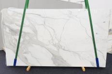 Supply polished slabs 0.8 cm in natural marble CALACATTA EXTRA 1377. Detail image pictures 
