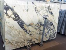 Supply polished slabs 0.8 cm in natural marble CALACATTA FIORITO Z0052. Detail image pictures 