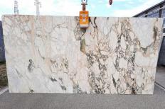 Supply polished slabs 0.8 cm in natural marble CALACATTA FIORITO Z0442. Detail image pictures 