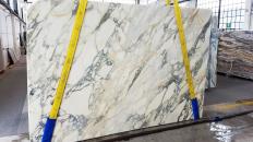 Supply sawn slabs 0.8 cm in natural marble CALACATTA FIORITO Z0052. Detail image pictures 