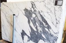 Supply polished slabs 0.8 cm in natural marble CALACATTA MACCHIA U0055. Detail image pictures 