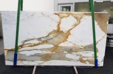 Supply polished slabs 0.8 cm in natural marble CALACATTA MACCHIAVECCHIA GL 1130. Detail image pictures 
