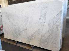 Supply polished slabs 2 cm in natural marble CALACATTA MICHELANGELO CL0161. Detail image pictures 