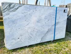 Supply polished slabs 0.8 cm in natural marble CALACATTA ONDA U0468. Detail image pictures 