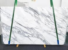 Supply polished slabs 0.8 cm in natural marble CALACATTA ORO EXTRA 1627. Detail image pictures 