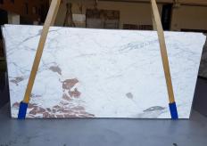 Supply polished slabs 0.8 cm in natural marble CALACATTA VAGLI VENA FINA U0134. Detail image pictures 