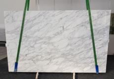 Supply polished slabs 1.2 cm in natural marble CALACATTA VAGLI VENA FINA GL 1128. Detail image pictures 