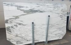 Supply polished slabs 0.8 cm in natural marble CALACATTA VAGLI UL0112. Detail image pictures 