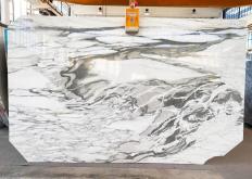 Supply polished slabs 0.8 cm in natural marble CALACATTA VAGLI UL0112. Detail image pictures 