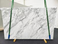 Supply polished slabs 0.8 cm in natural marble CALACATTA VAGLI 1621. Detail image pictures 