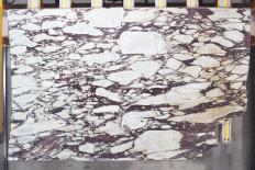 Supply polished slabs 0.8 cm in natural marble calacatta viola extra C0111. Detail image pictures 