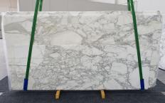 Supply polished slabs 0.8 cm in natural marble CALACATTA 1230. Detail image pictures 