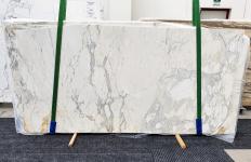 Supply honed slabs 0.8 cm in natural marble CALACATTA 14271. Detail image pictures 