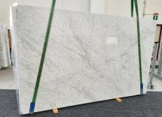 Supply polished slabs 1.2 cm in natural marble CARRARA 1488. Detail image pictures 