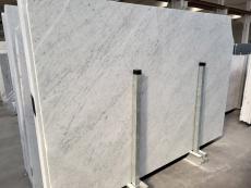 Supply polished slabs 1.2 cm in natural marble CARRARA 1924M. Detail image pictures 