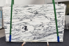 Supply polished slabs 0.8 cm in natural marble FANTASTICO ARNI 1190. Detail image pictures 