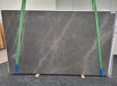 Supply honed slabs 0.8 cm in natural marble GRAFFITE 1564. Detail image pictures 