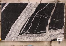 Supply polished slabs 0.8 cm in natural granite MAORI 042. Detail image pictures 