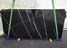 Supply polished slabs 2 cm in natural marble Sahara Noir 1688. Detail image pictures 