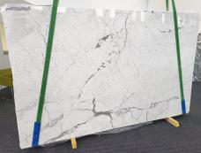 Supply polished slabs 0.8 cm in natural marble STATUARIETTO 1514. Detail image pictures 