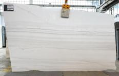 Supply polished slabs 0.8 cm in natural marble THASSOS VEINED T0152. Detail image pictures 
