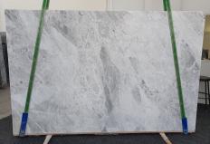 Supply polished slabs 0.8 cm in natural marble TRAMBISERA 12931. Detail image pictures 