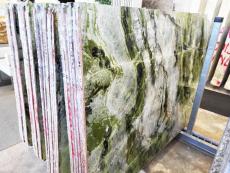 Supply polished slabs 2 cm in natural marble VERDE TIFONE C022. Detail image pictures 
