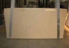 Supply honed slabs 0.8 cm in natural limestone Villebois Jaune C-551. Detail image pictures 