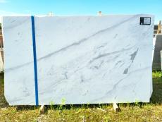 Supply honed slabs 2 cm in natural marble VOLAKAS DL0130. Detail image pictures 