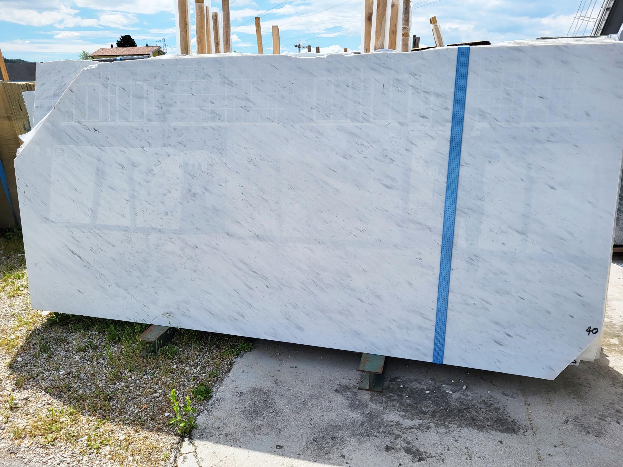 ACQUABIANCA Supply Veneto (Italy) polished slabs ACQUABIANCA.  C0761 , Slab #40 natural marble 