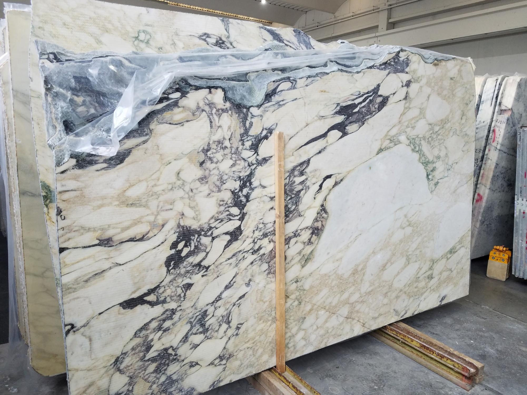 CALACATTA MONET Supply Veneto (Italy) polished slabs U0141 , BND01-SLB01 natural marble 