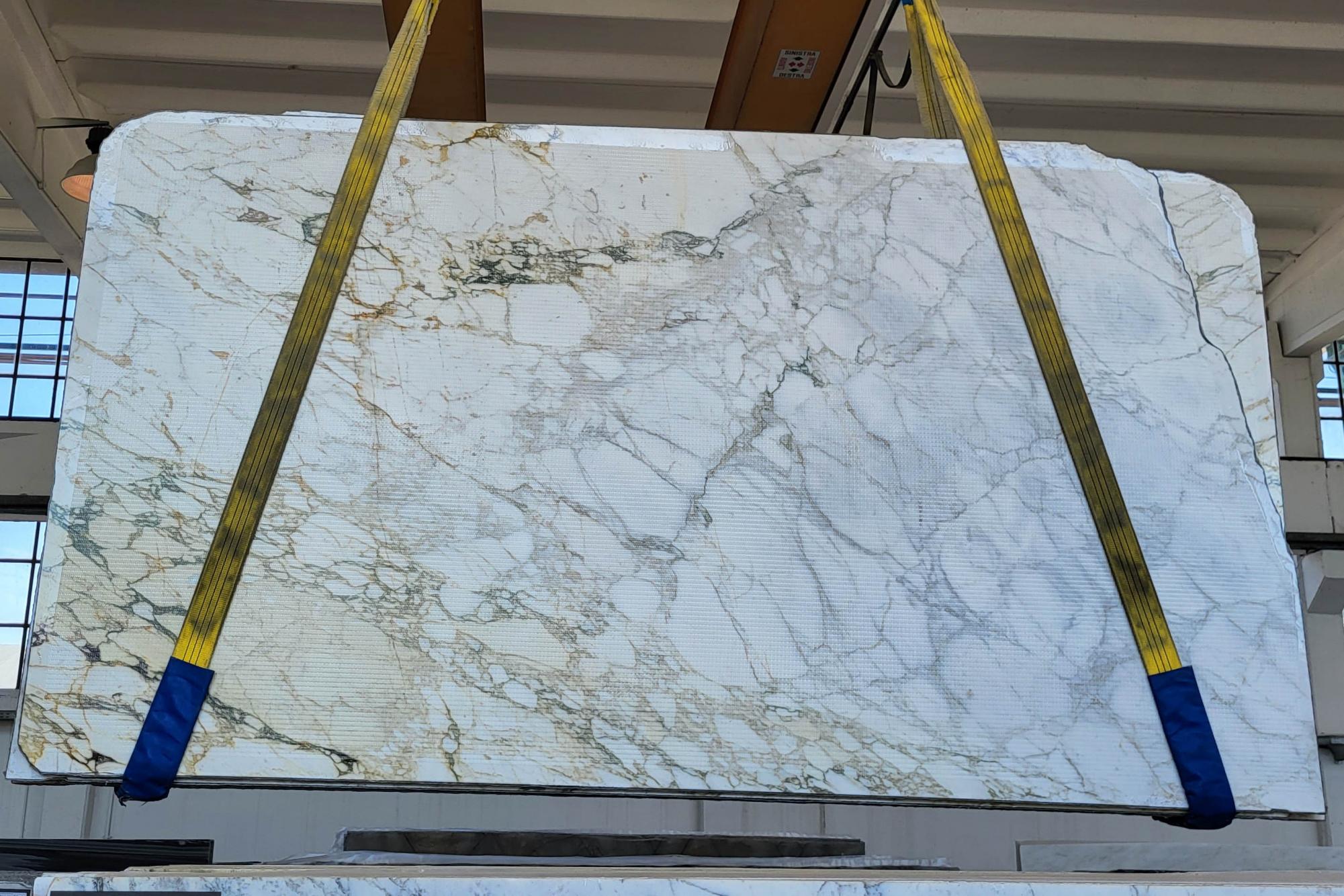CALACATTA MONET Supply Veneto (Italy) sawn slabs A0815 , Bundle #03-Slab #32 natural marble 
