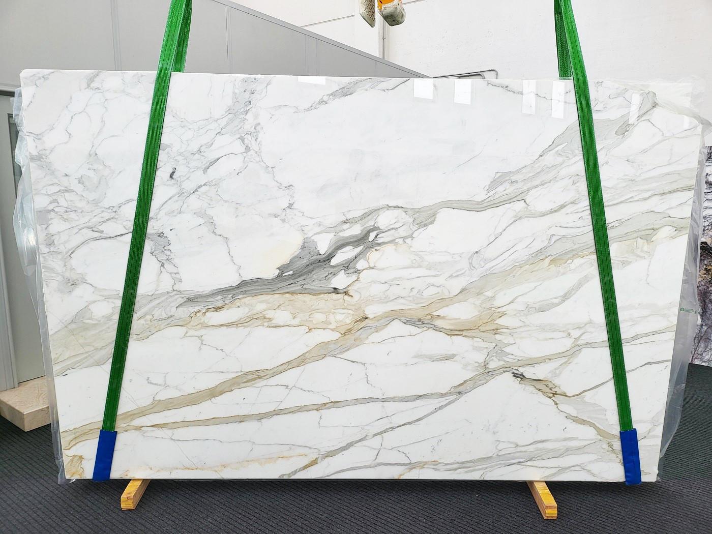 CALACATTA ORO EXTRA Supply Veneto (Italy) rough slabs xx1737 , Slab #63 natural marble 