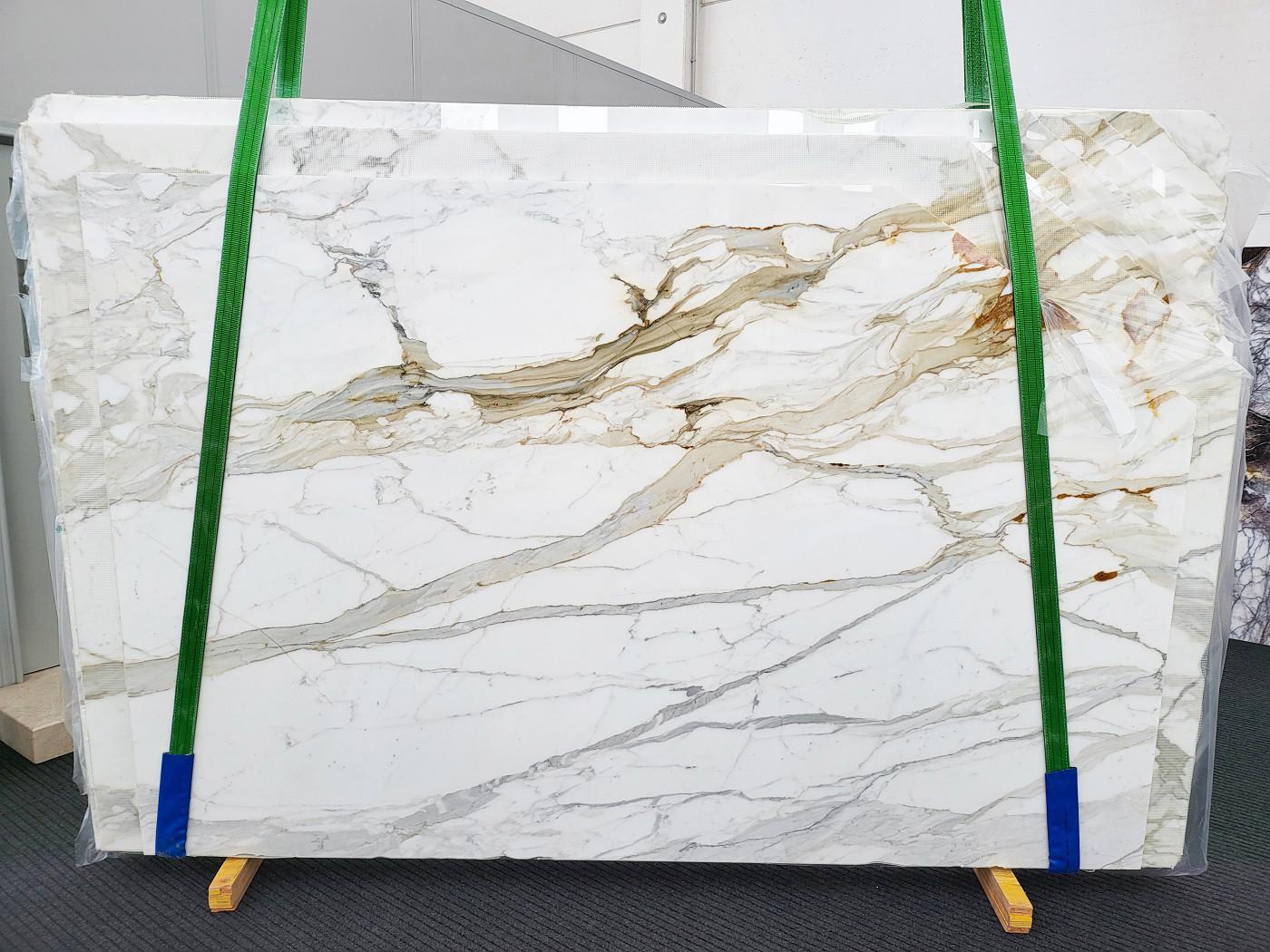 CALACATTA ORO EXTRA Supply Veneto (Italy) rough slabs xx1737 , Slab #81 natural marble 