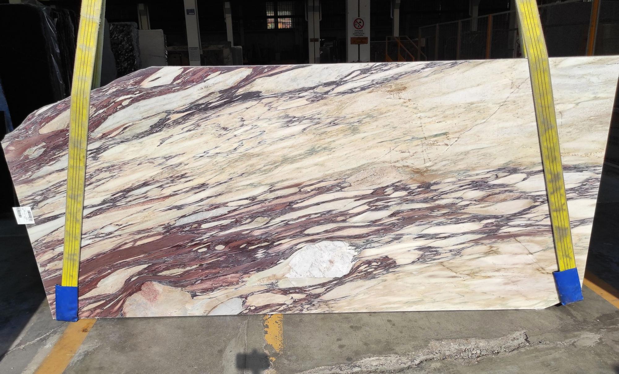 CALACATTA VIOLA Supply Veneto (Italy) polished slabs 1898M , Bundle #02 natural marble 