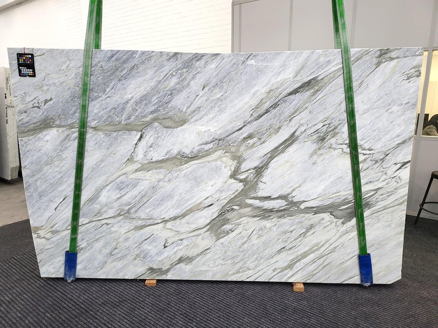 MANHATTAN GREY Supply Veneto (Italy) honed slabs 1872 , Slab #36 natural marble 