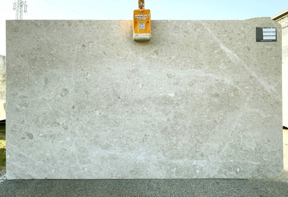 SAHARA BEIGE Supply Veneto (Italy) polished slabs TL0087 , SL2CM natural marble 