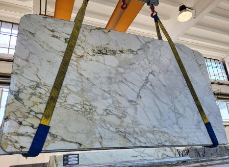 CALACATTA MONET 12 slabs sawn Italian marble Bundle #03-Slab #32,  116.1 x 65 x 0.8 ˮ natural stone (available in Veneto, Italy) 