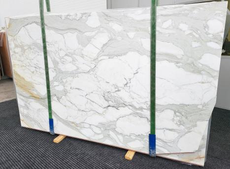 CALACATTA EXTRAslab polished Italian marble Slab #16,  114.2 x 70.9 x 0.8 ˮ natural stone (available in Veneto, Italy) 